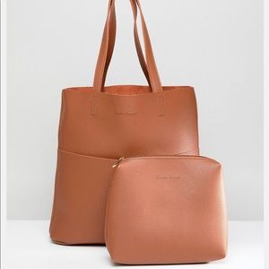Claudia Canova Tote and Pouch